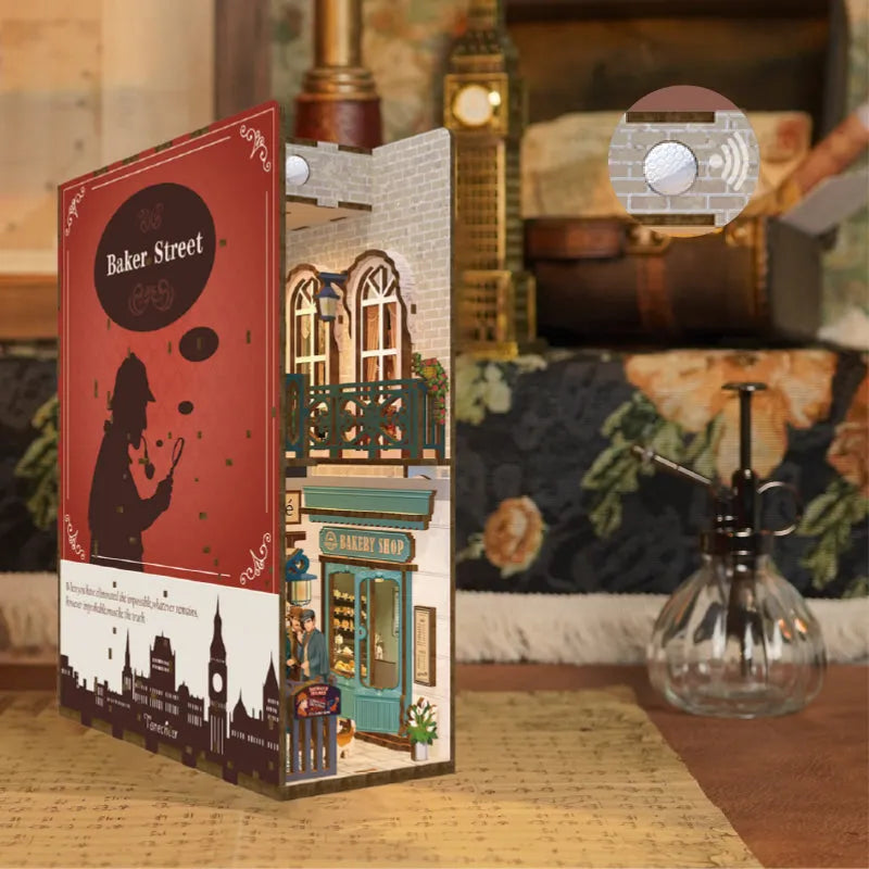Baker Street book nook kit – detail view 6