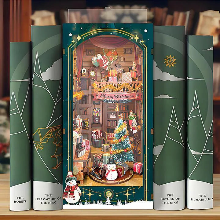 Christmas Jingle Cabin Book Nook Kit