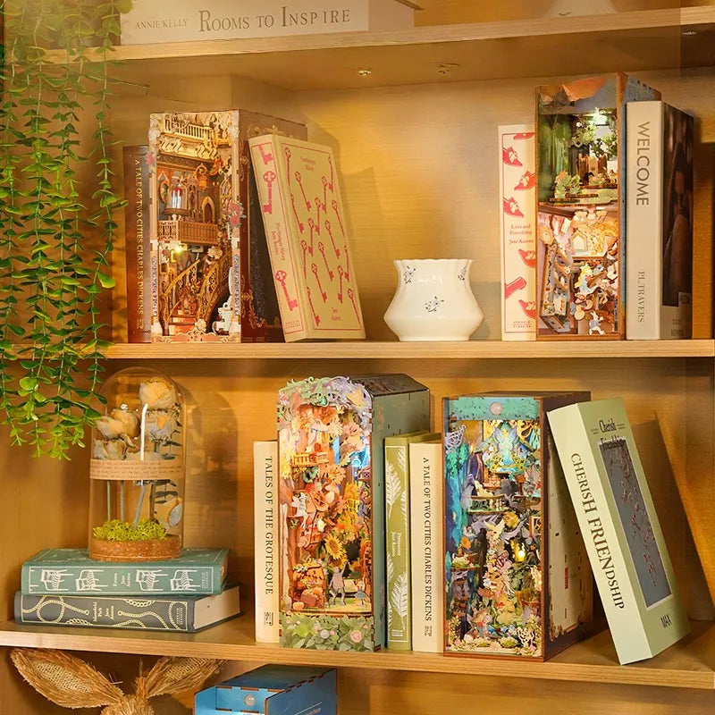 Dorothy's Journey Book Nook Kit