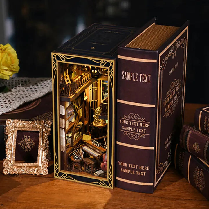 Pianist with Nightingale Book Nook Kit