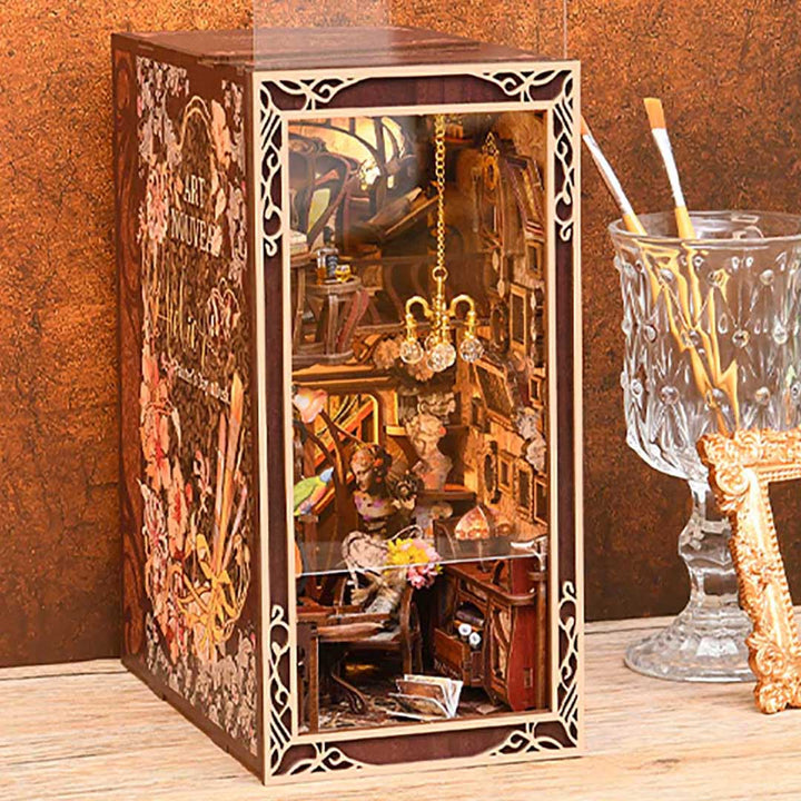 Painter's Day at Dusk Book Nook Kit