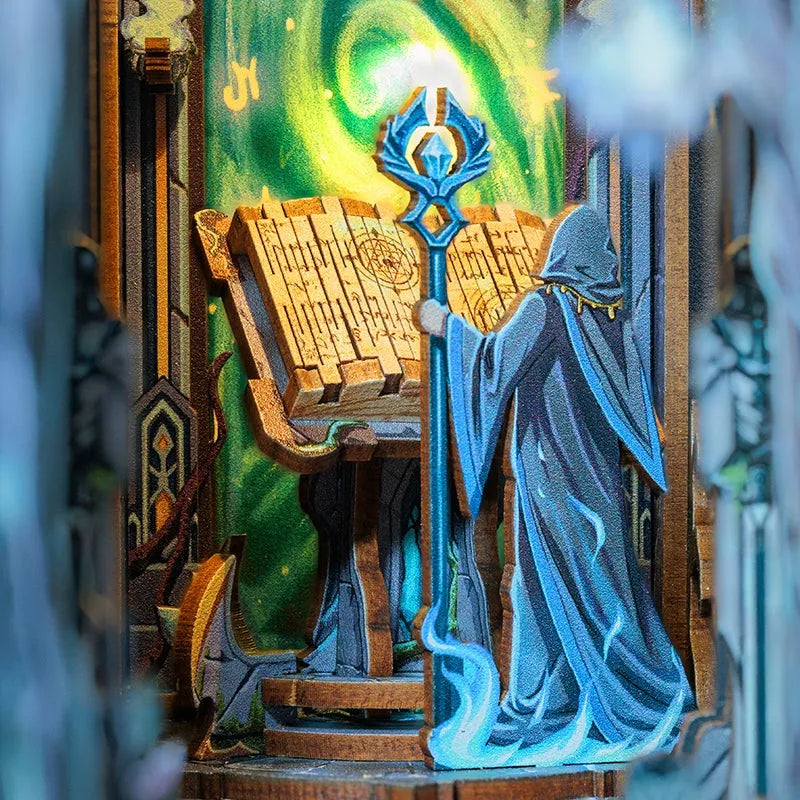 The Gate of Wonderland Book Nook Kit