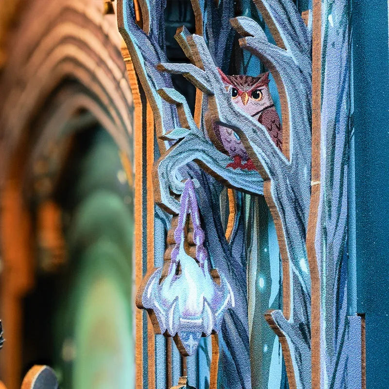 The Gate of Wonderland Book Nook Kit