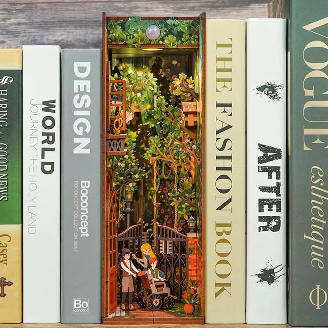 The Secret Garden Book Nook Kit