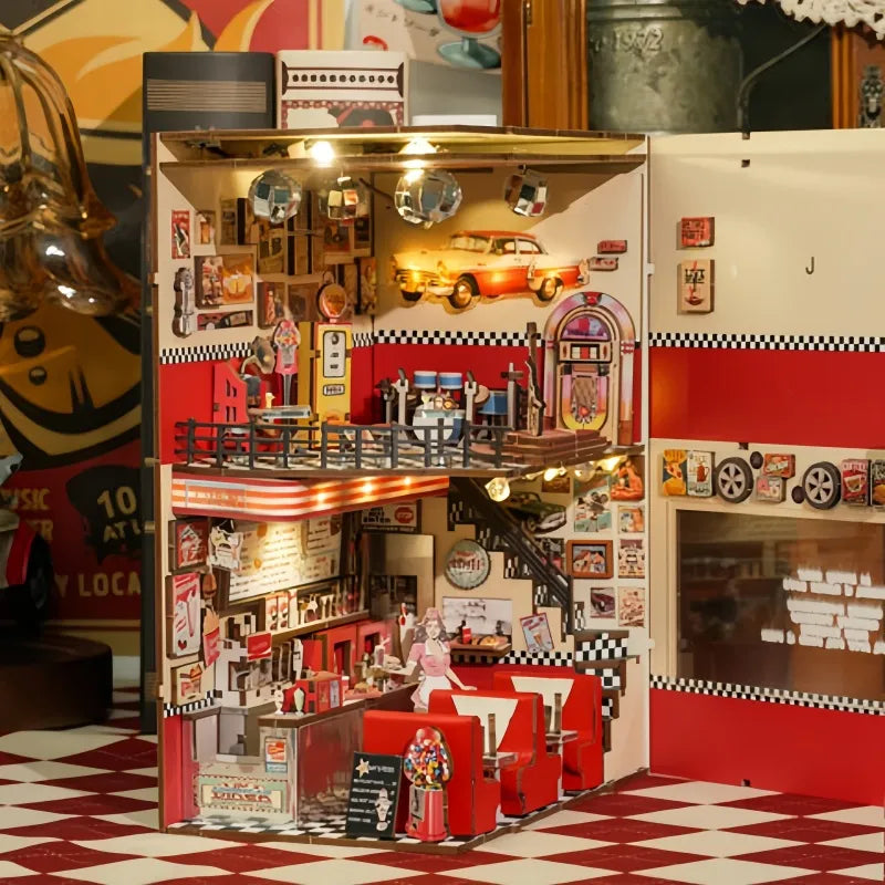 1950s Diner Book Nook Kit