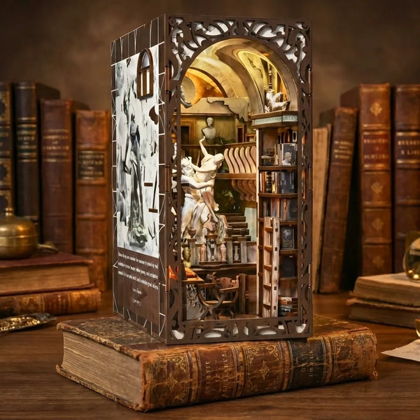 Bernini's Sculpture Workshop Book Nook Kit