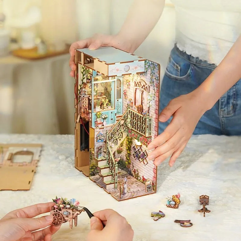 Flower Shop Book Nook Kit