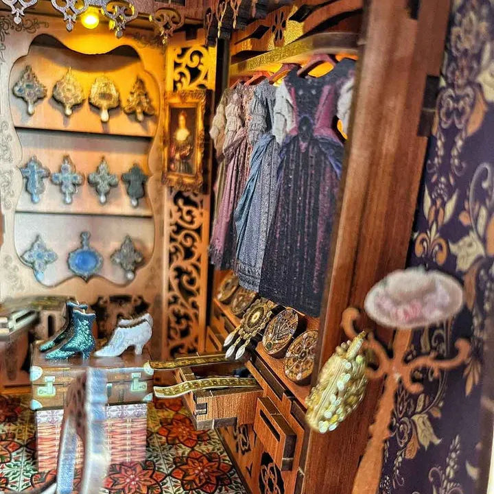 Gorgeous Wardrobe of Duchess Book Nook Kit