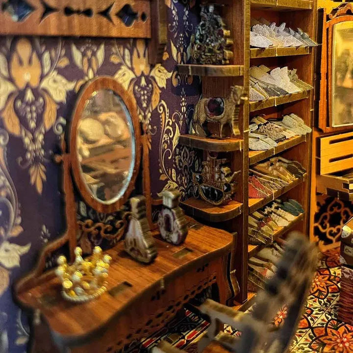 Gorgeous Wardrobe of Duchess Book Nook Kit