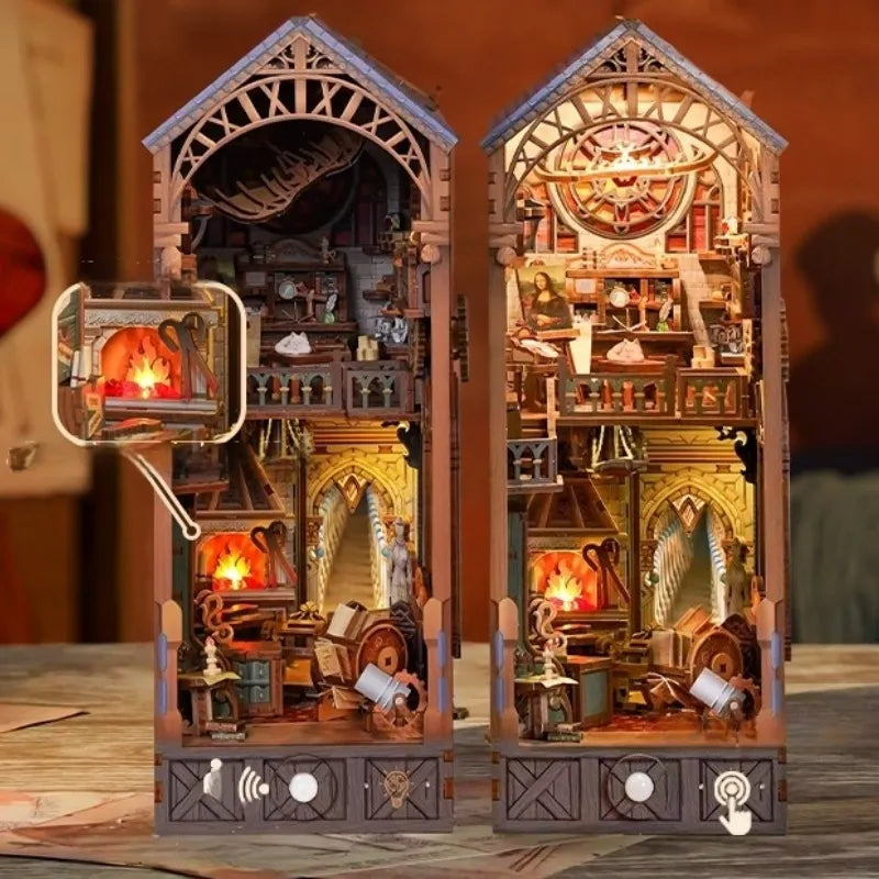 Leonardo da Vinci Book Nook Kit
