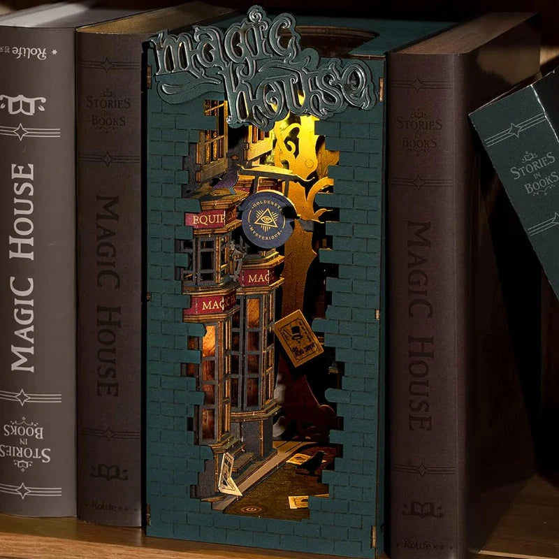 Magic House Book Nook Kit