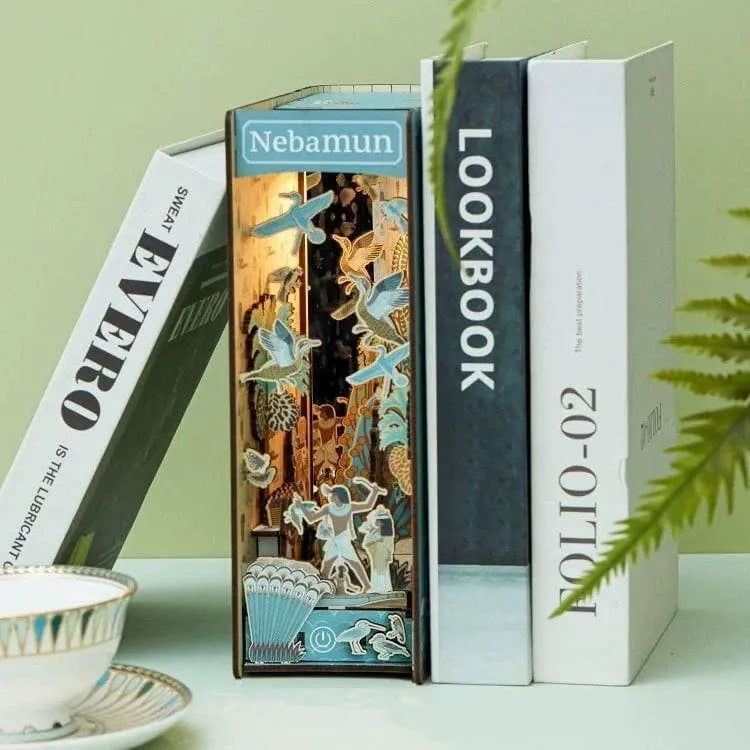 Book Nook – Ogród Nebamuna