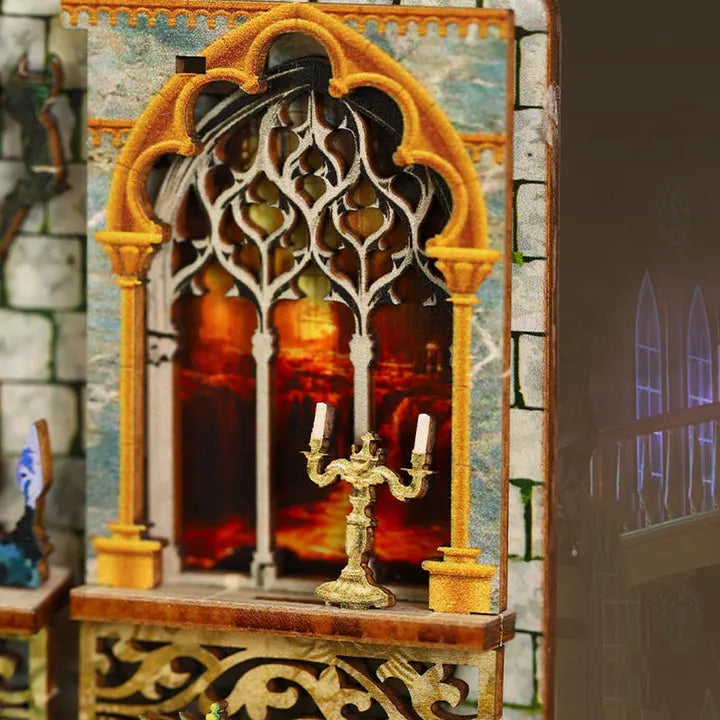 Book Nook - Puszka Pandory