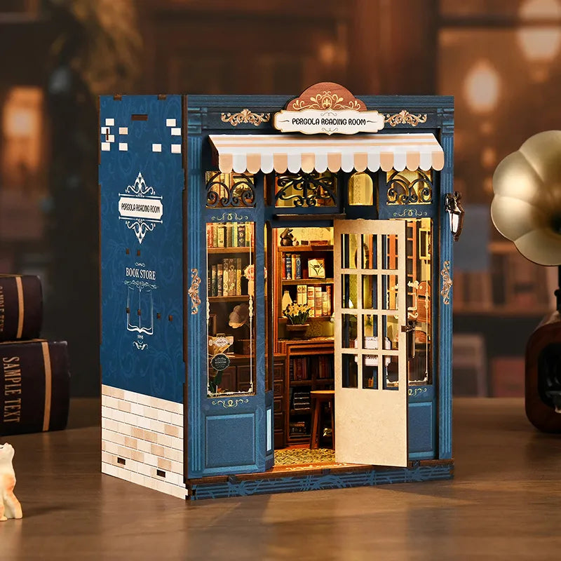 Book Nook - Czytelnia pod pergolą