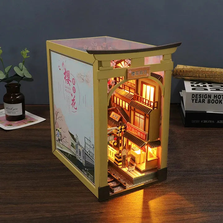 Sakura Holiday Book Nook Kit