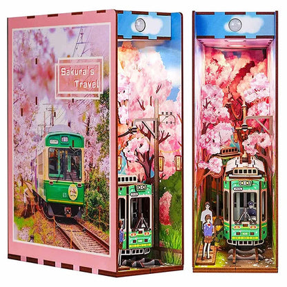 Book Nook - Podróż Sakury