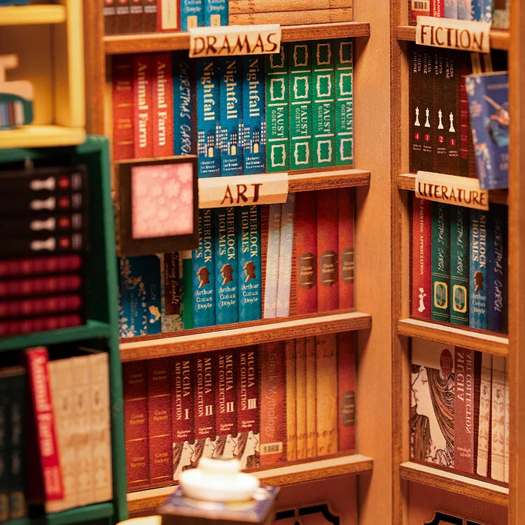 Shakespeare Book Nook Kit