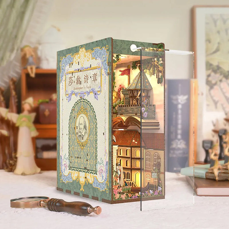Shakespeare's Verse Book Nook Kit