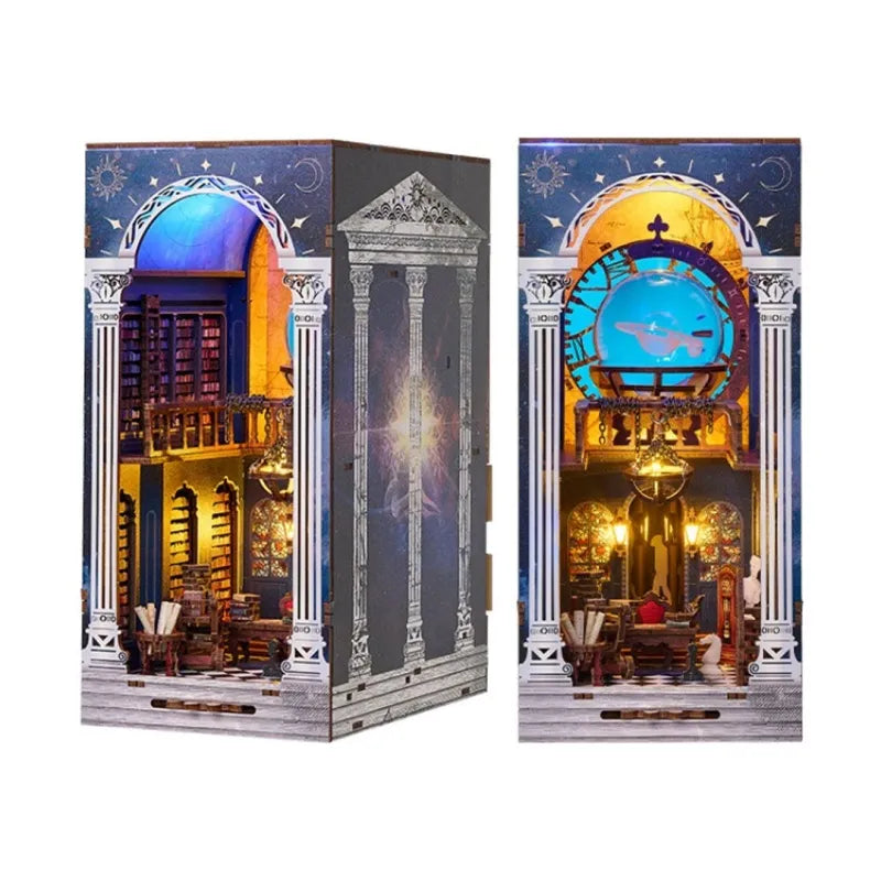 The Secret Scroll of the Galaxy — zestaw Book Nook