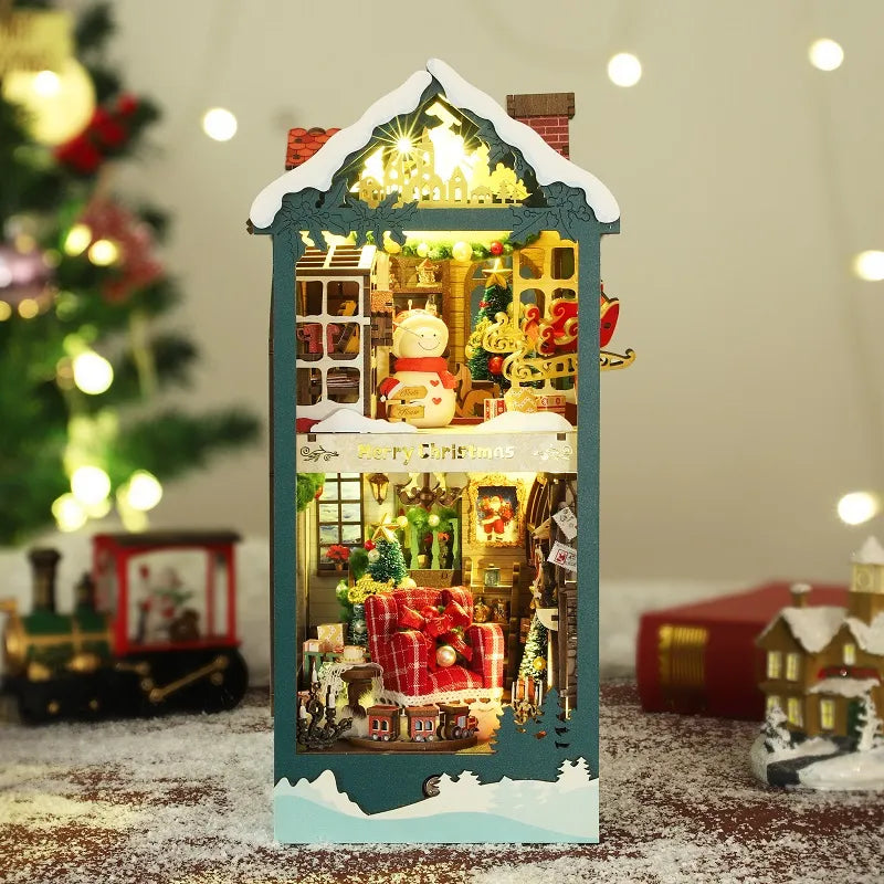 Merry Christmas Book Nook Kit