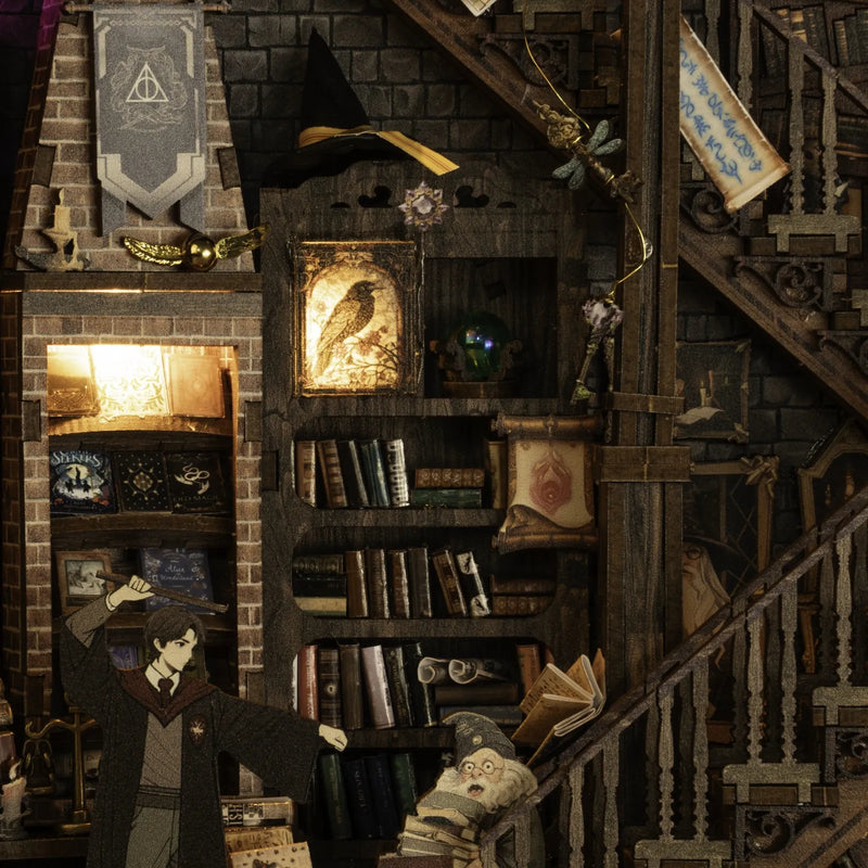 Magic Library Round 3D Frame Diorama Kit