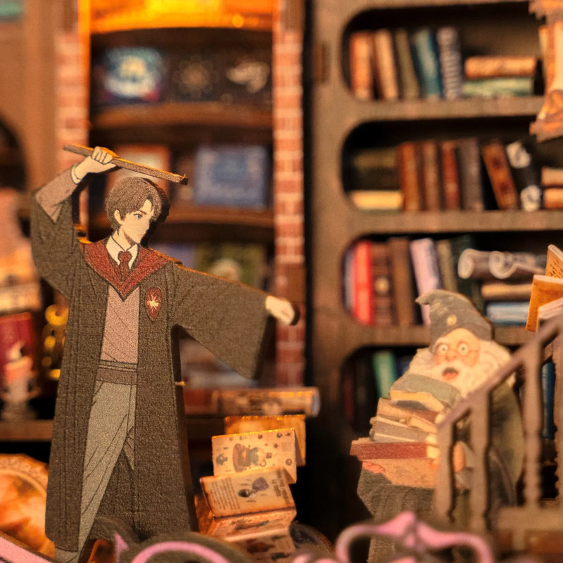 Magic Library Round 3D Frame Diorama Kit